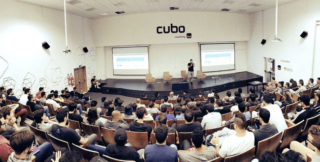 Zeno Rocha no Meetup CSS