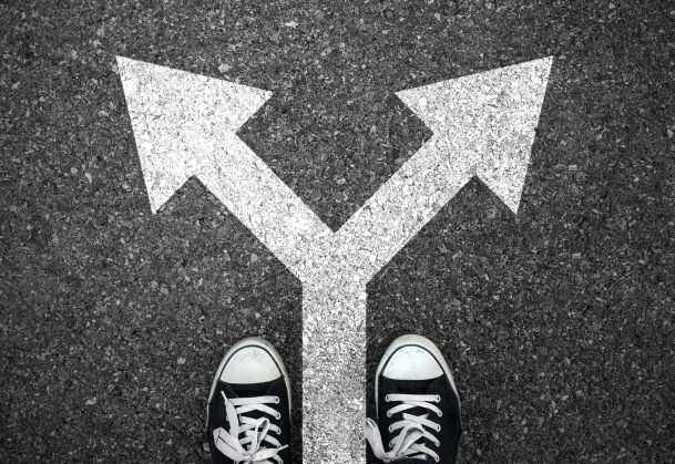 Crédito: [medicalxpress.com](https://medicalxpress.com/news/2018-05-people-moral-choices-real-life-situations.html)